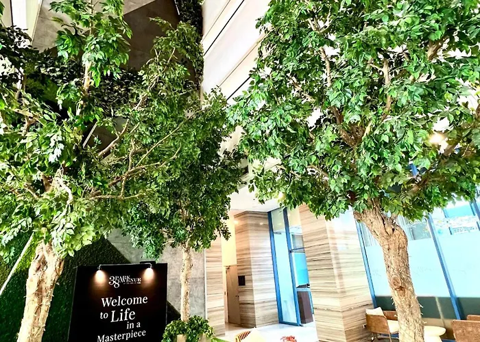 Like In 38 Park Avenue, It Park